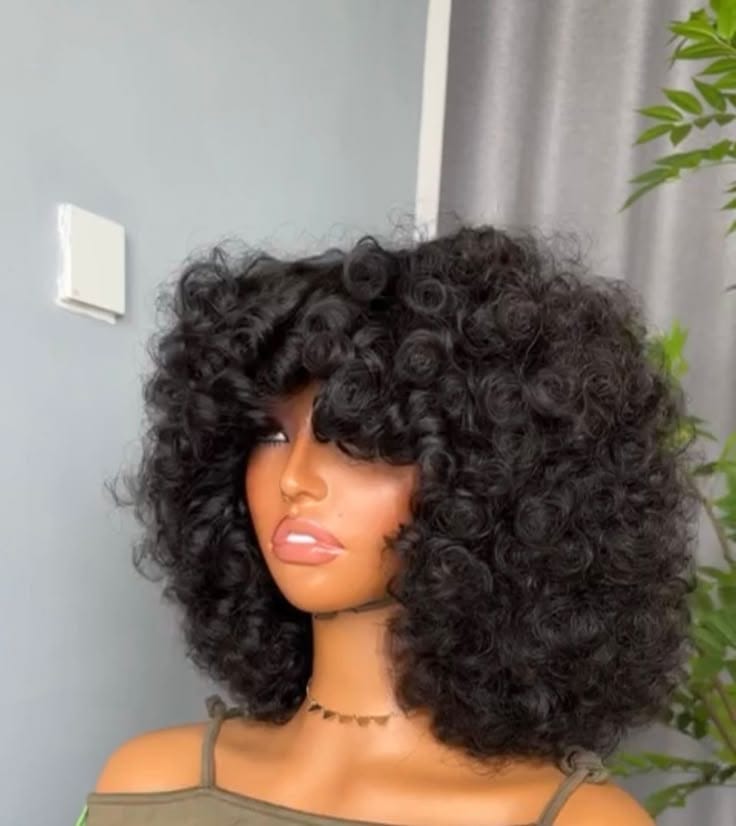 Bouncy Fringe wig